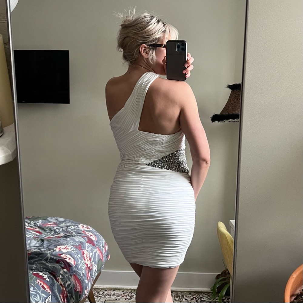 Chic One-Shoulder White Dress